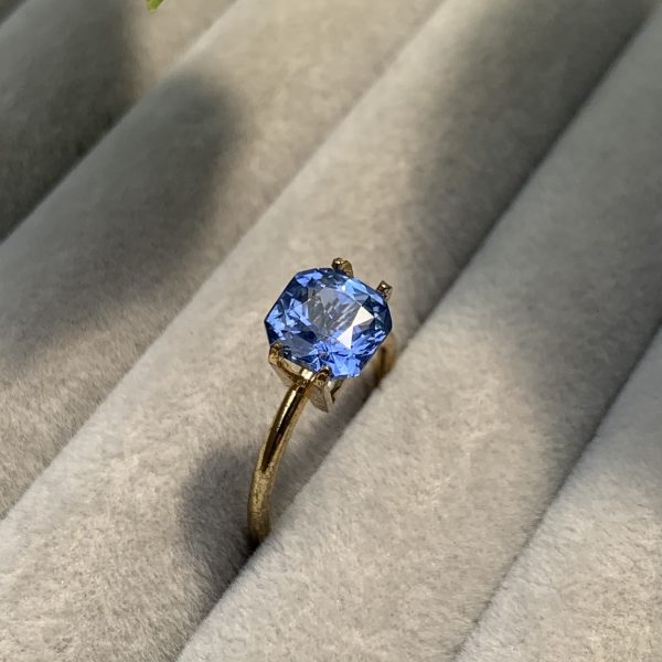 2.66ct Unheated Blue Sapphire - Image 3